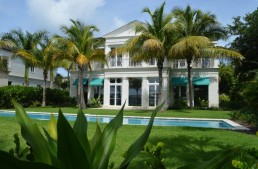 WELCOME TO PARADISE: Nassau’s Beach House Villas